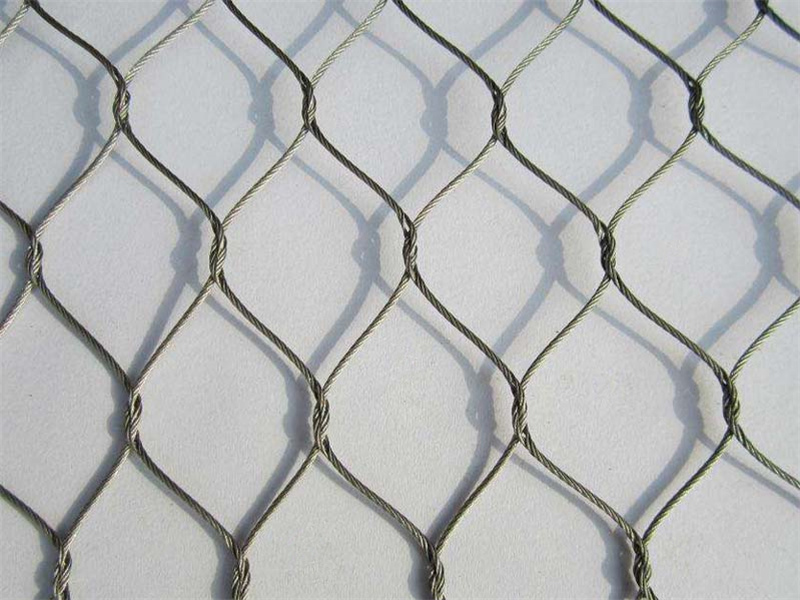 1551771639567038.jpg 不銹鋼絲繩網.jpg